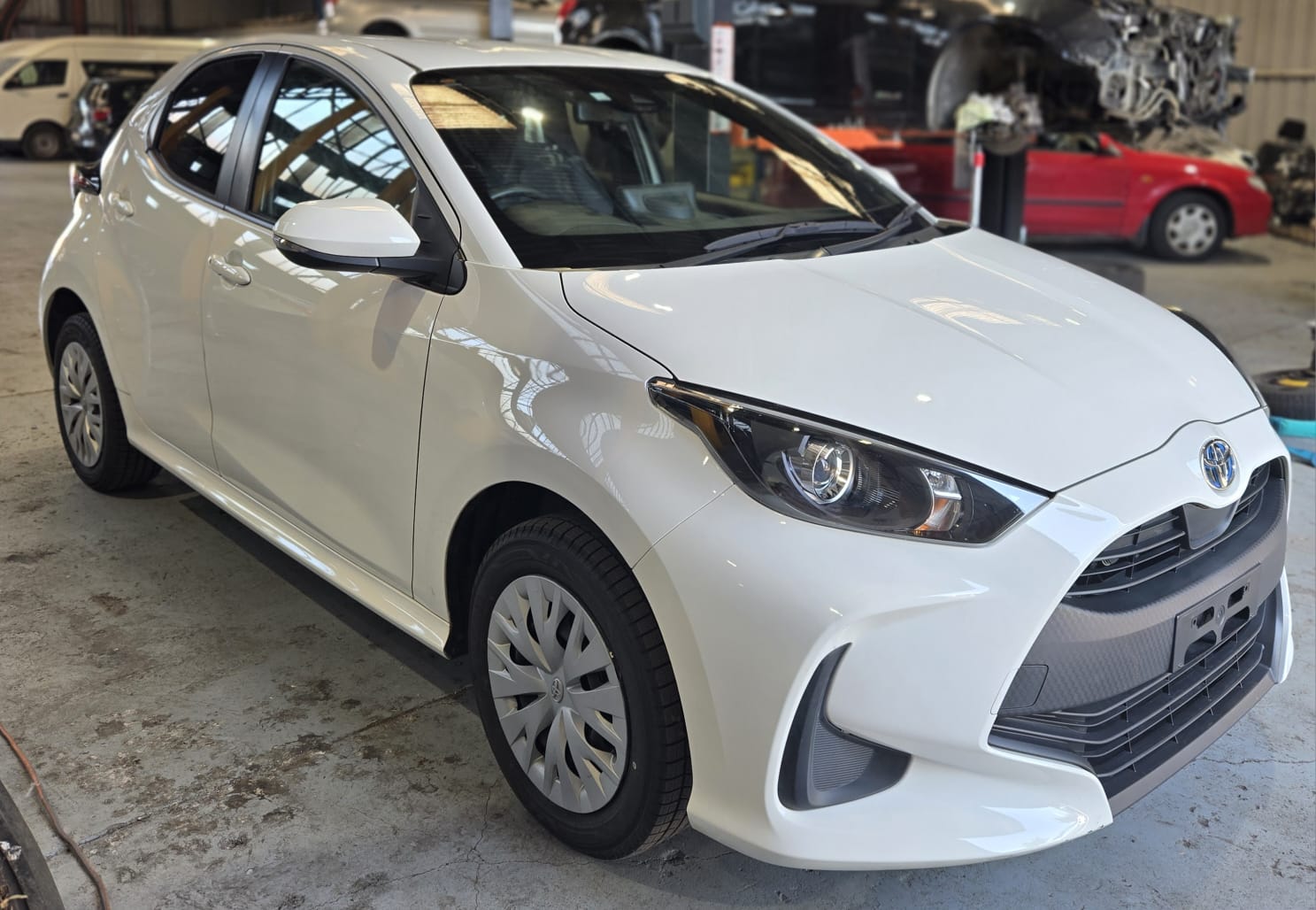 Toyota Yaris Hybrid 2023