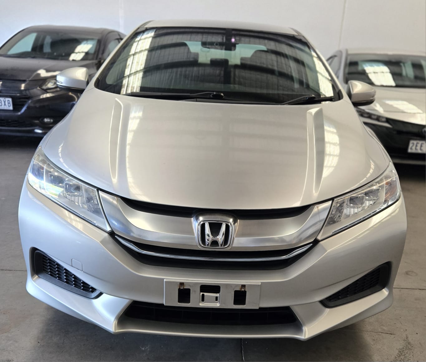 Honda Grace Hybrid 2014